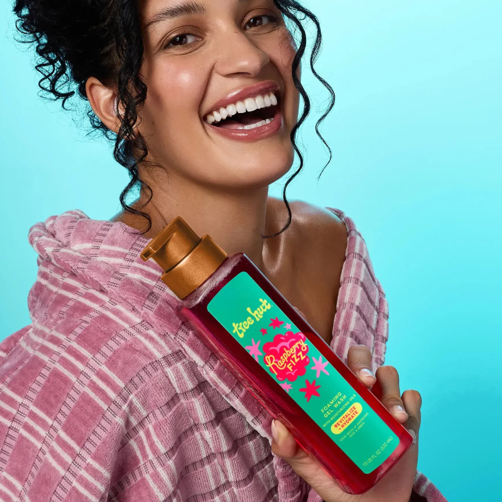 TREE HUT Raspberry Fizz Foaming Gel Wash (New Pump) 532ml - Гель для душу - фото №2 TREE HUT Raspberry Fizz Foaming Gel Wash (New Pump) 532ml - Гель для душу - фото №2